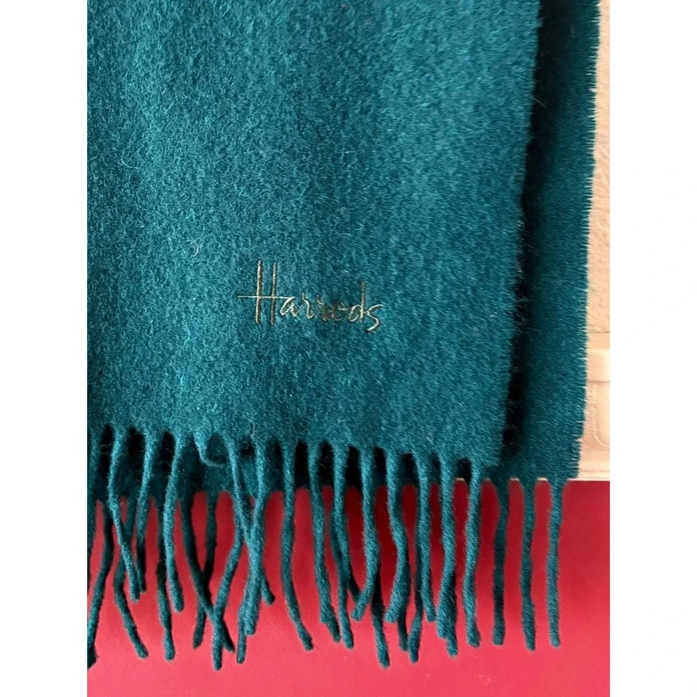 Vintage Harrods Knightsbridge Green 100% Lambswool Scarf Scotland‎ Fringed Logo